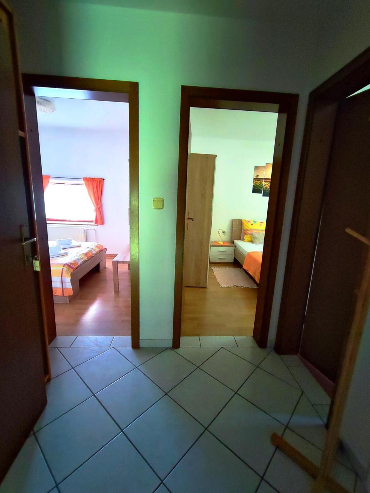 Domacija Za Robom Daire Cerkno Dış mekan fotoğraf
